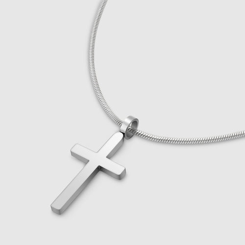 Klassische Kette mit Kreuz und Quadrat
