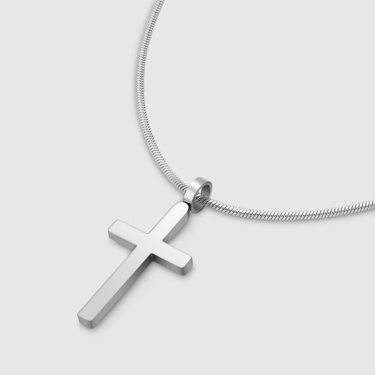 Klassische Kette mit Kreuz und Quadrat