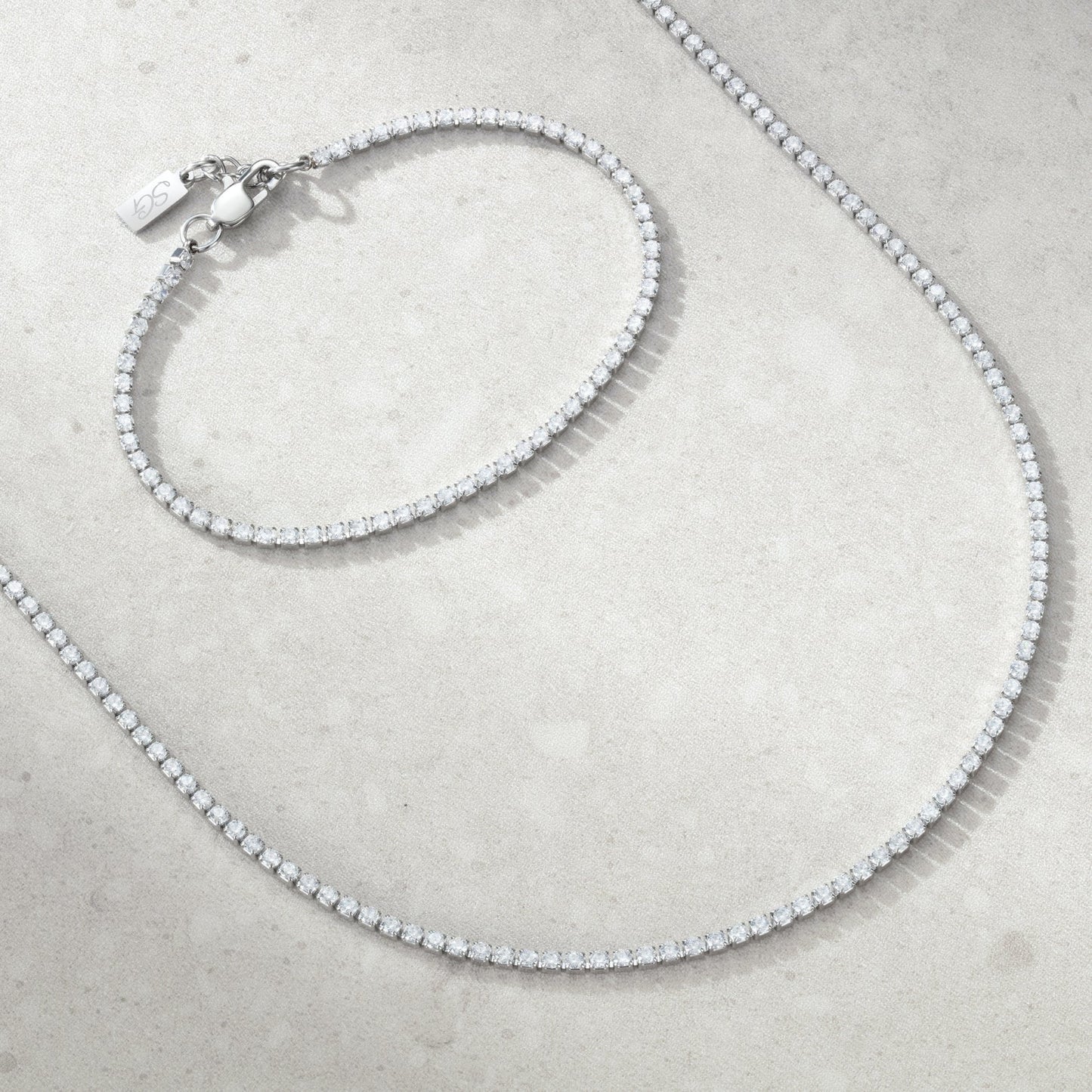 Minimalistisches Tennis-Set