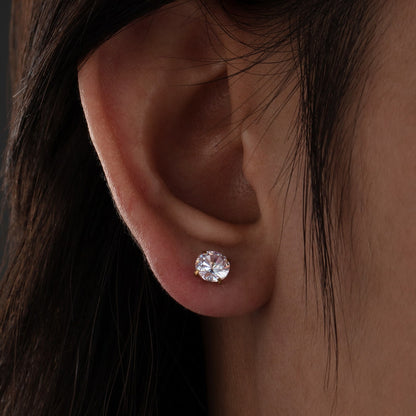 Klassische Diamant-Ohrstecker