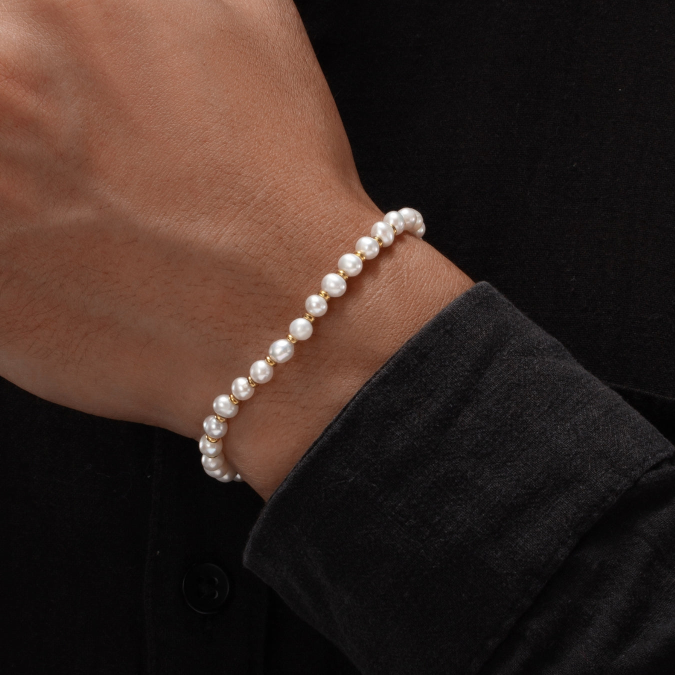 Klassisches Perlenarmband