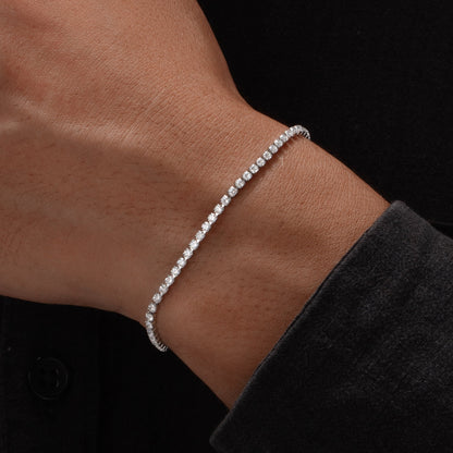 Minimalistisches Tennisarmband
