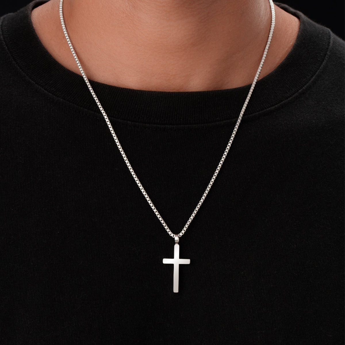 Klassische Kreuz- und Kasten-Kette