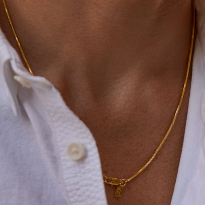 Minimalistische Kette mit quadratischen Gliedern
